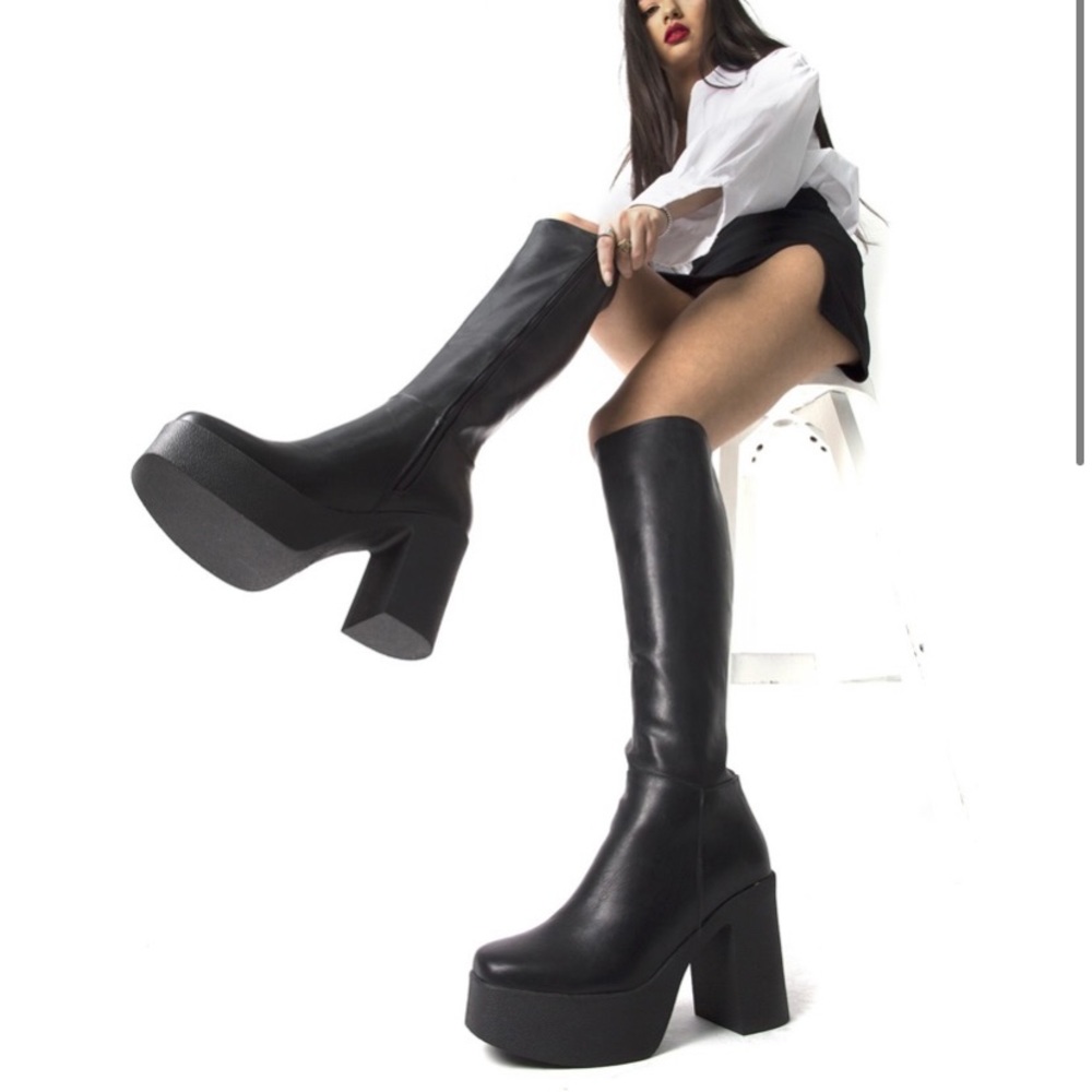 LAMODA SLICK NICKS